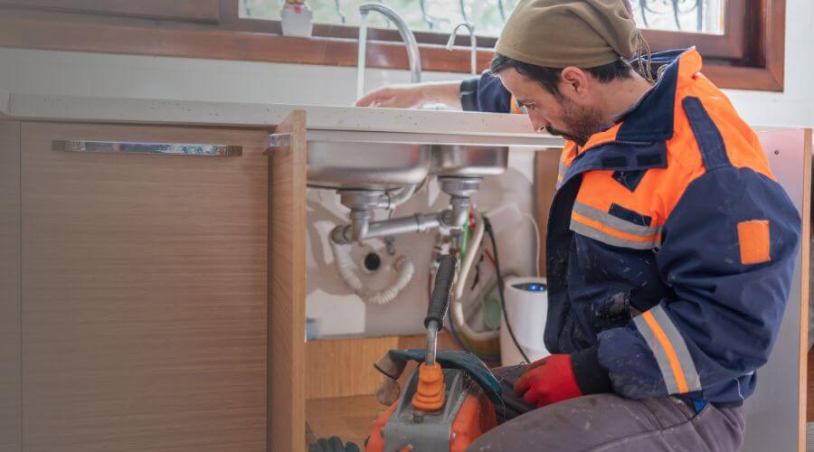 Professional expert plumbing services in Suamico, WI